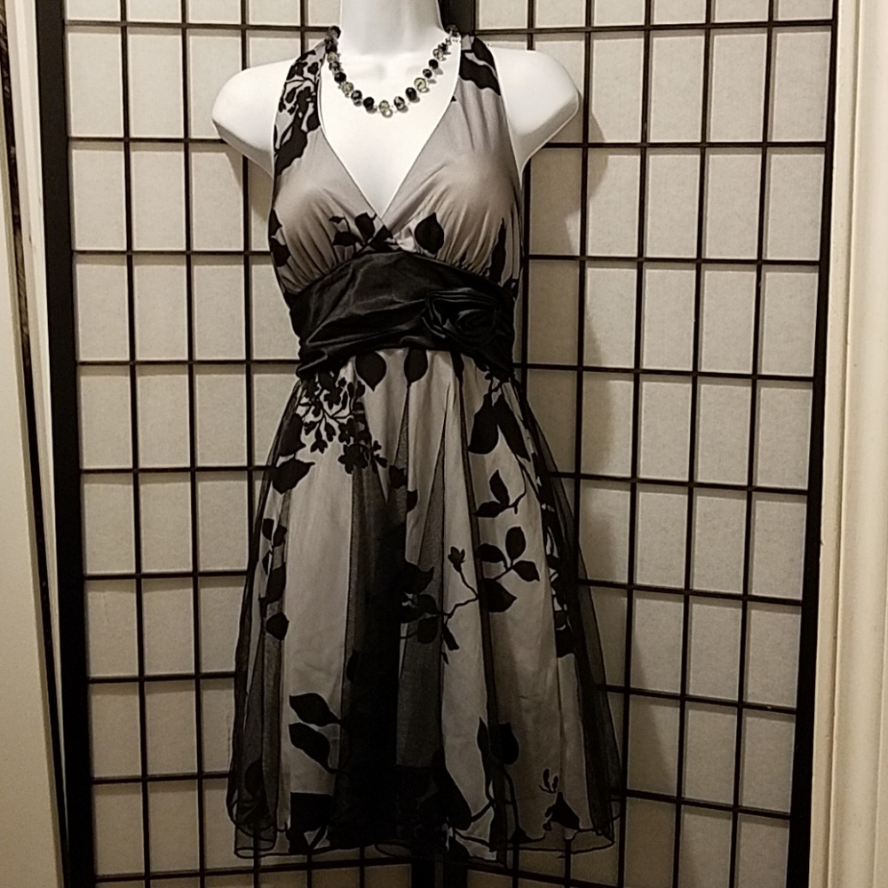 Speechless fun Party Dress size 9 NWT